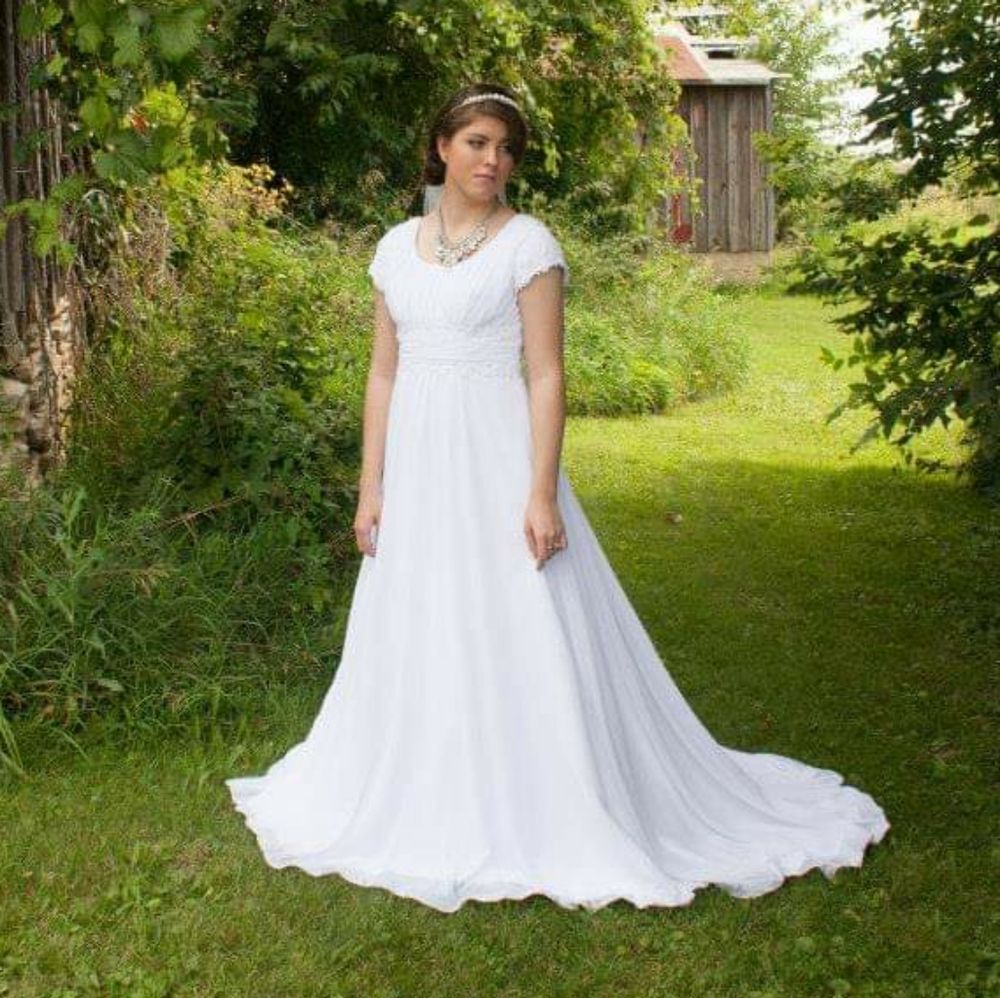 David's bridal wedding dress (sealed)